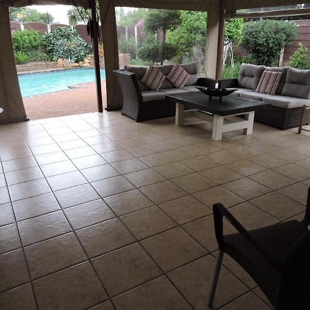 The Pheasant Appartamento Boksburg Esterno foto